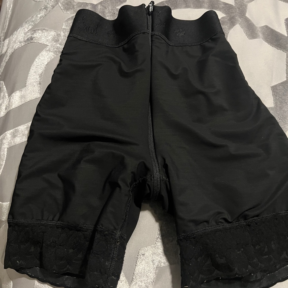 Sol beauty and care Faja shorts
